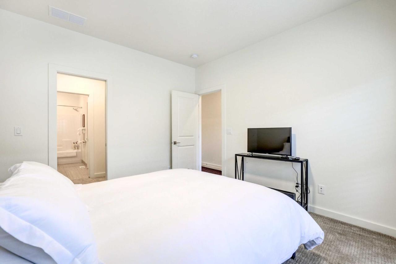 Beautiful Townhome - Steps To Downtown Boise! 외부 사진